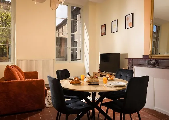 Apartment L'instant Voltaire *